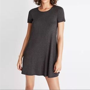 Madewell Swingy Tee Dress Charcoal XL